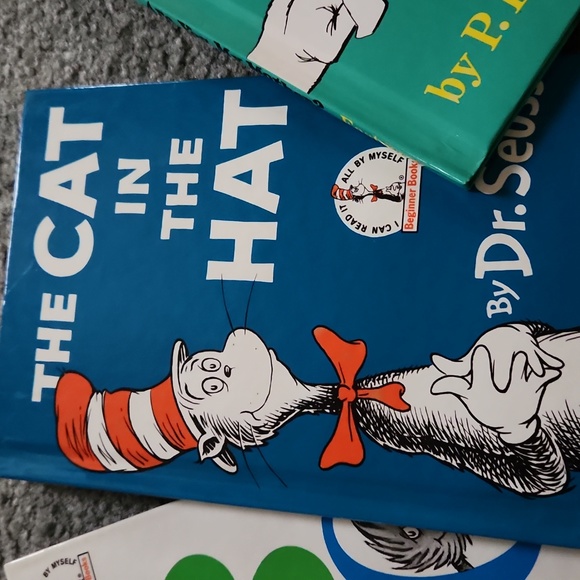 12 Dr Seuss hard back books - Picture 4 of 9